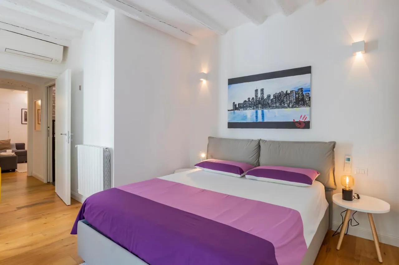 Castaldi 18 - Milano In Tasca Apartment  Milan